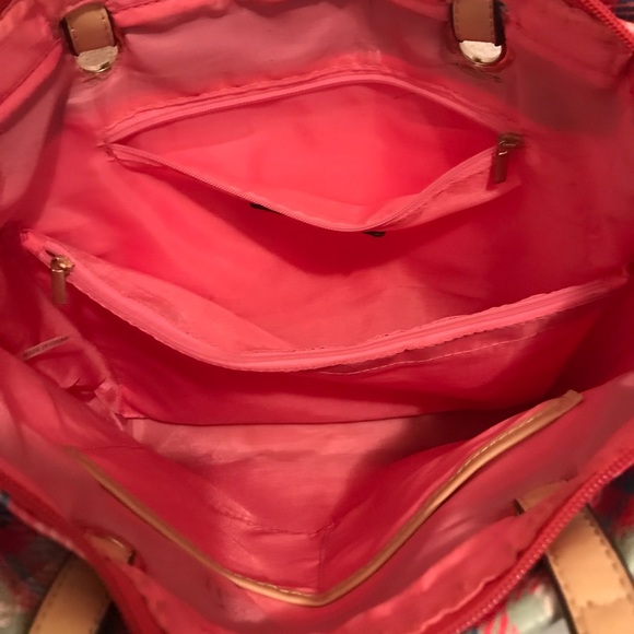 Pink Plaid Tote Bag - Vegan Friendly - Picture 5 of 7